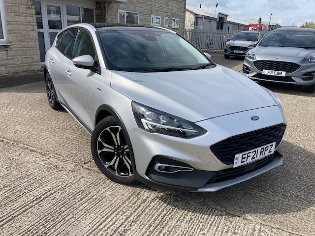 Compare Ford Focus 1.0 Ecoboost Hybrid Mhev 155 Active X Edition EF21RPZ Silver