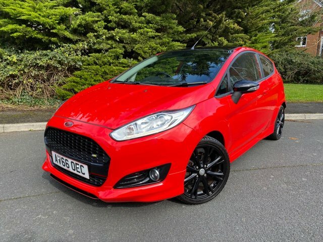 Compare Ford Fiesta 1.0 Zetec S Red J6YHG Red