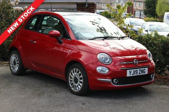 Compare Fiat 500 1.2 Lounge YJ19ZNG Red