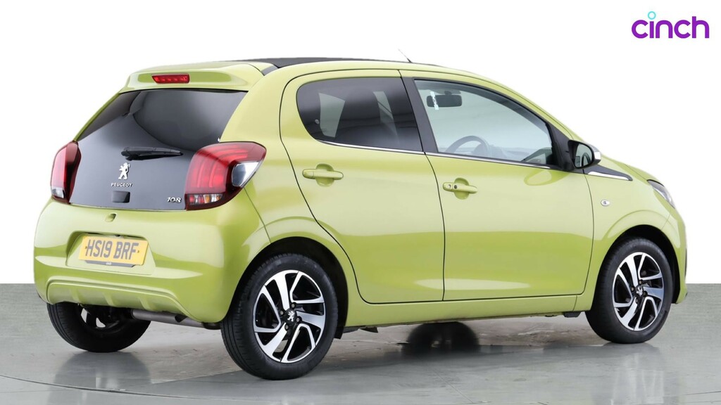 Compare Peugeot 108 108 Allure Top HS19BRF Green