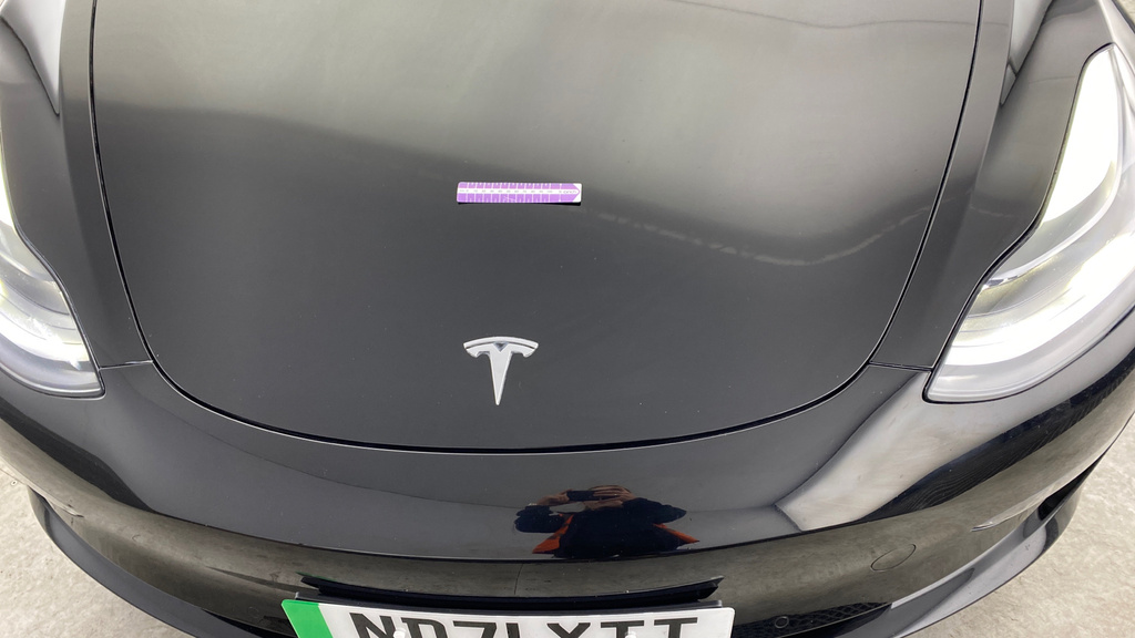 Compare Tesla Model 3 Long Range ND71XTT Black