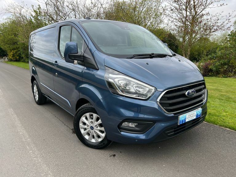 Compare Ford Transit Custom 2.0 Ecoblue 130Ps Low Roof Limited Van WR71TYD Blue