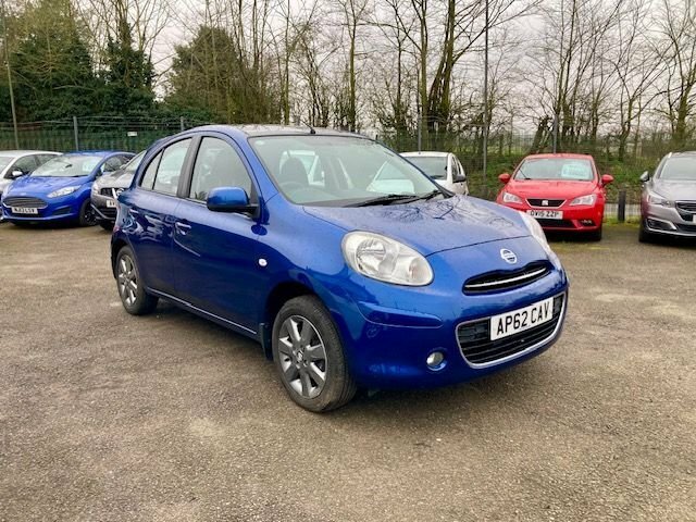 Compare Nissan Micra 1.2 Elle With Service History AP62CAV Blue