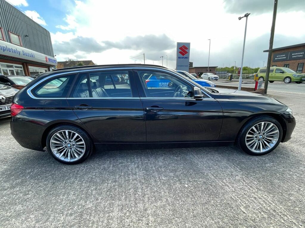 Compare BMW 3 Series Estate 2.0 320D Luxury Touring Euro 6 Ss 5 RE16YBW Black