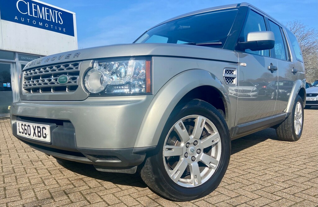 Land Rover Discovery Sdv6 Gs Gold #1