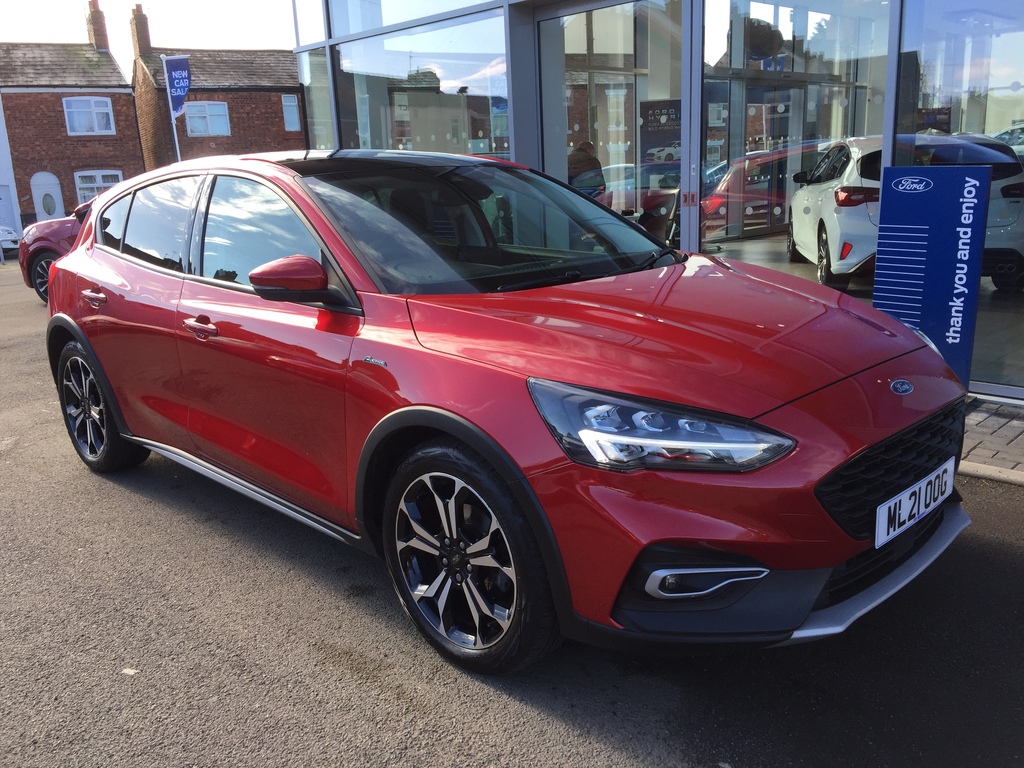 Compare Ford Focus 1.0 Ecoboost 125 Active X ML21OOG Red