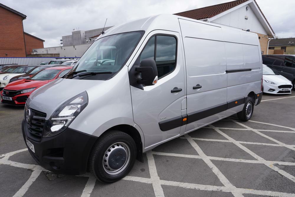 Compare Vauxhall Movano Diesel DP70GDX 