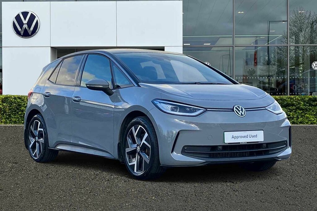 Compare Volkswagen ID.3 Pro Launch Edition 1 58Kwh 204Ps PF23MBO Grey