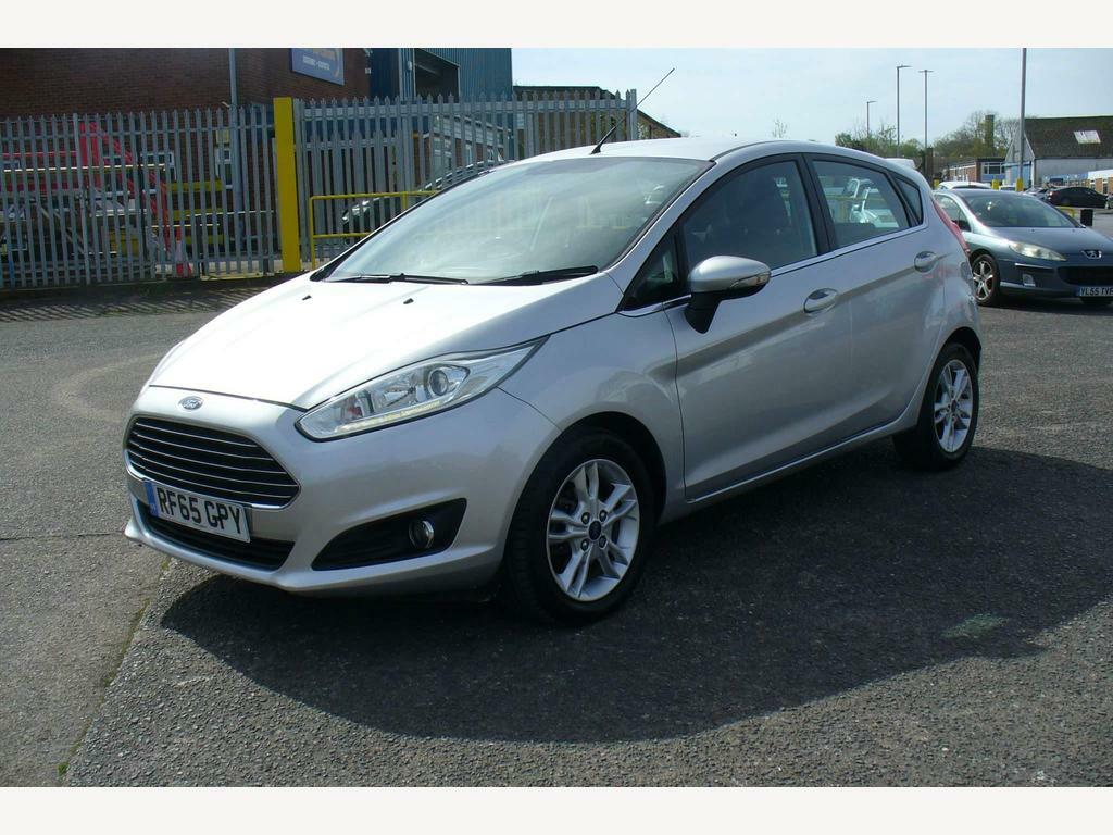 Compare Ford Fiesta 1.0T Ecoboost Zetec Euro 6 Ss RF65GPY Silver