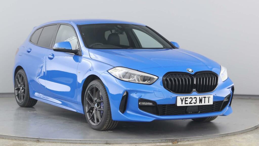 Compare BMW 1 Series 118I M Sport YE23WTT Blue