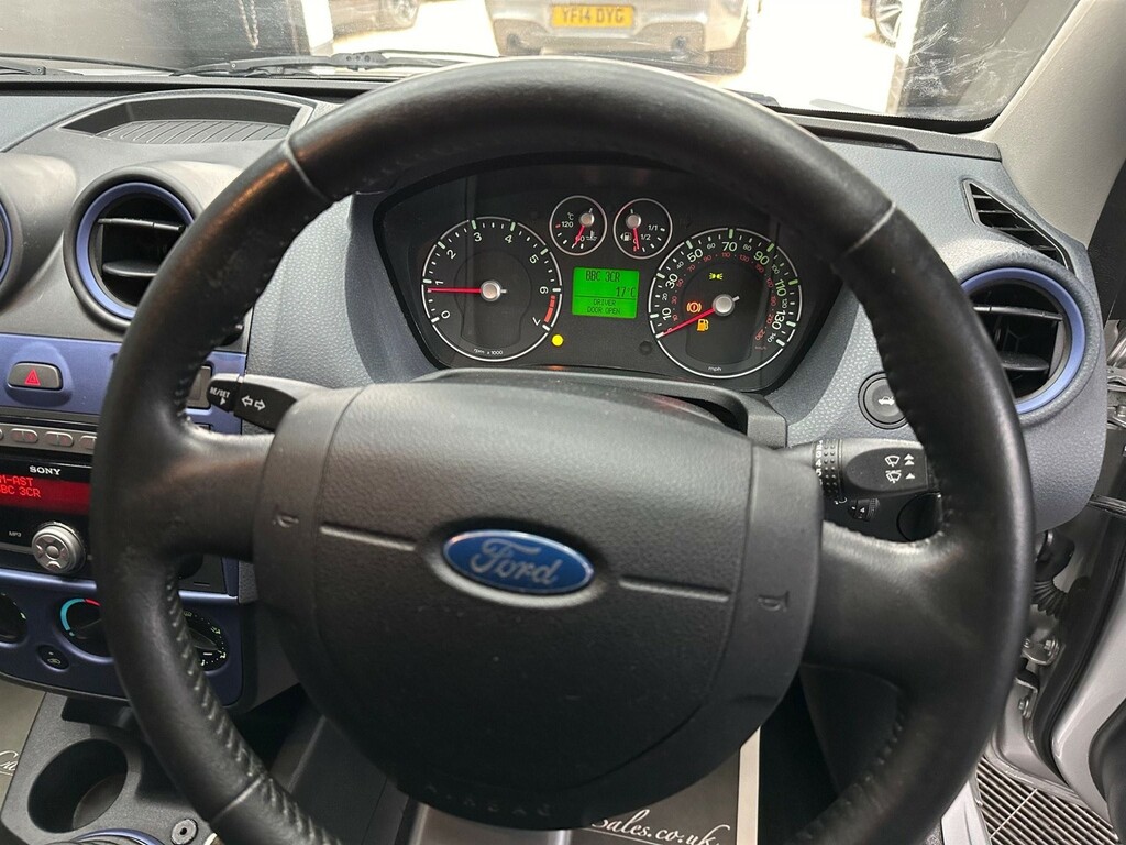 Compare Ford Fiesta 1.25 Zetec Blue Edition LT58KTD Silver
