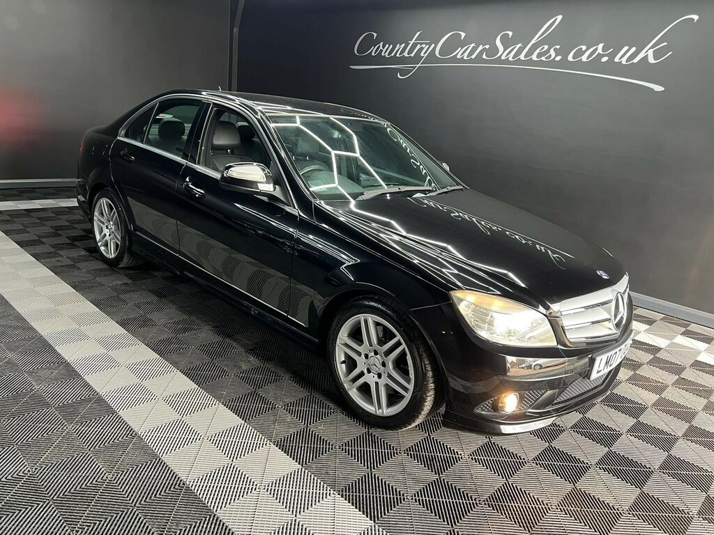 Compare Mercedes-Benz C Class 3.0 V6 Sport G-tronic Euro 4 LM07OUO Black