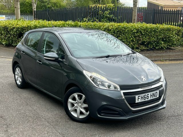 Compare Peugeot 208 1.6 Blue Hdi Ss Active 75 Bhp FH66HND Blue