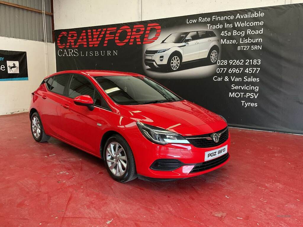 Compare Vauxhall Astra 1.5 Turbo D 105 PGZ9913 Red