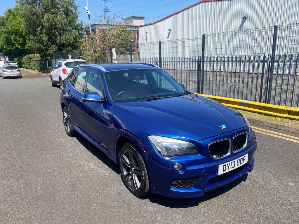 Compare BMW X1 2.0 X1 DY13OOF Blue