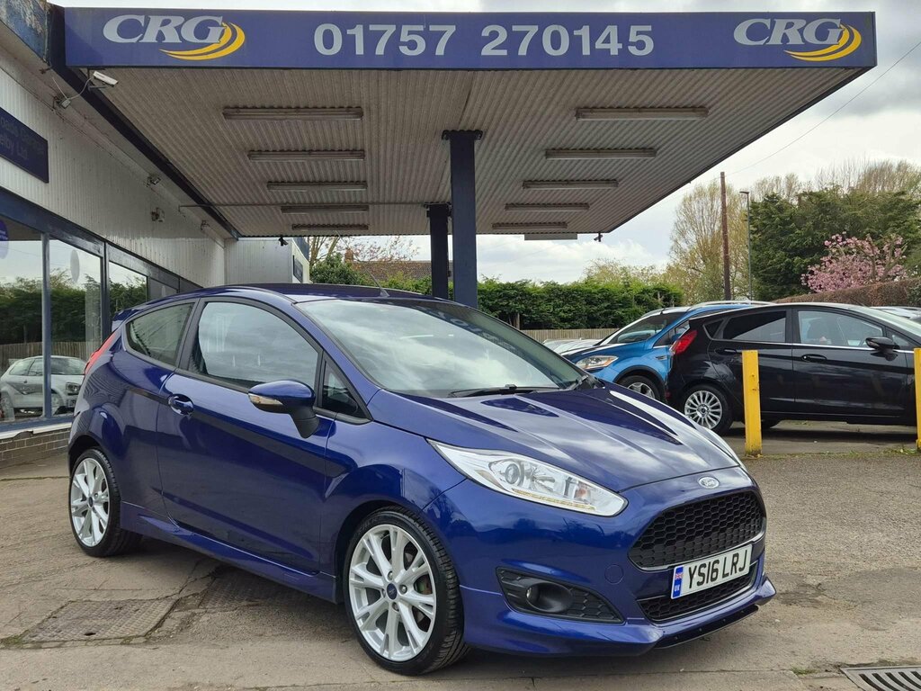 Compare Ford Fiesta 1.0T Ecoboost Zetec S Euro 6 Ss YS16LRJ Blue