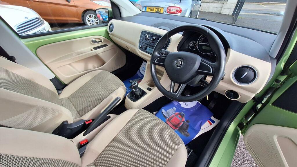 Skoda Citigo Hatchback 1.0 Mpi Greentech Elegance 201464 Green #1