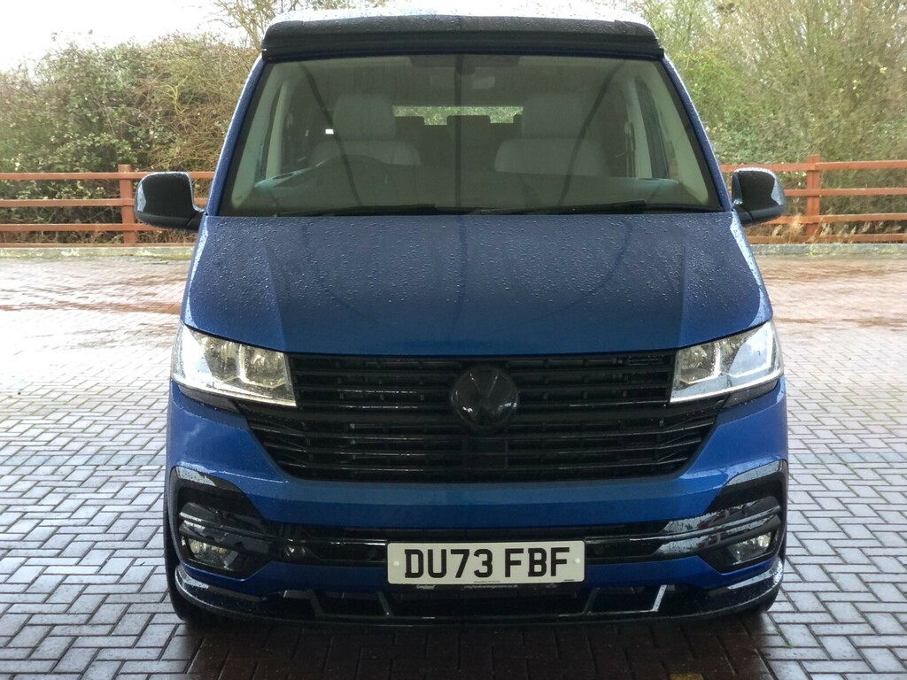 Compare Volkswagen Transporter Estate DU73FBF Blue
