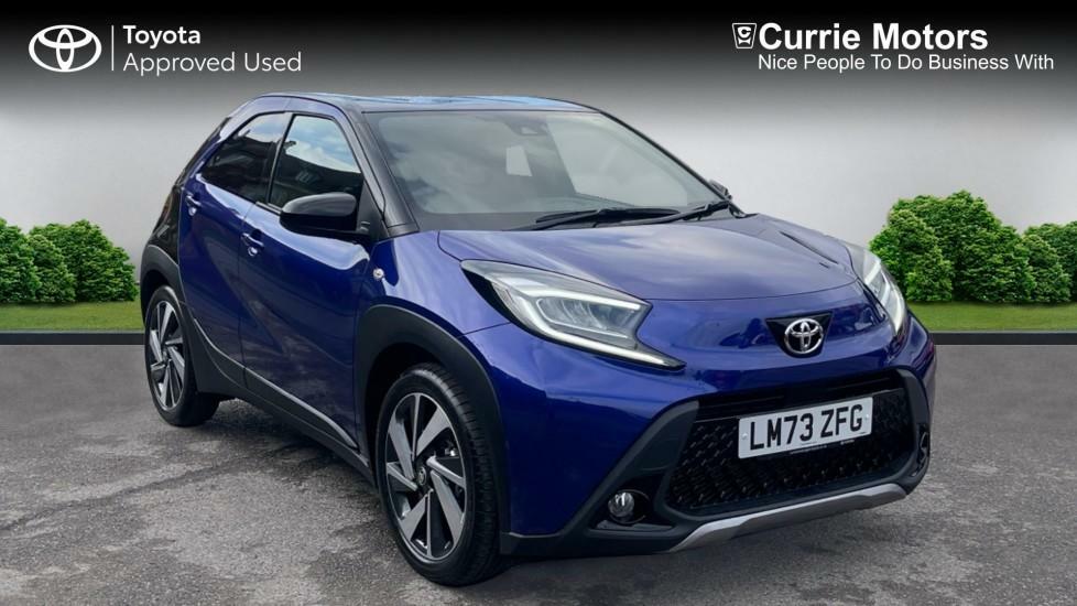 Compare Toyota Aygo X 1.0 Vvt-i Exclusive Euro 6 Ss LM73ZFG Blue