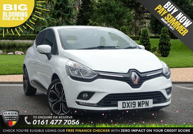 Compare Renault Clio 1.5 Iconic Dci 89 Bhp DX19WPN White