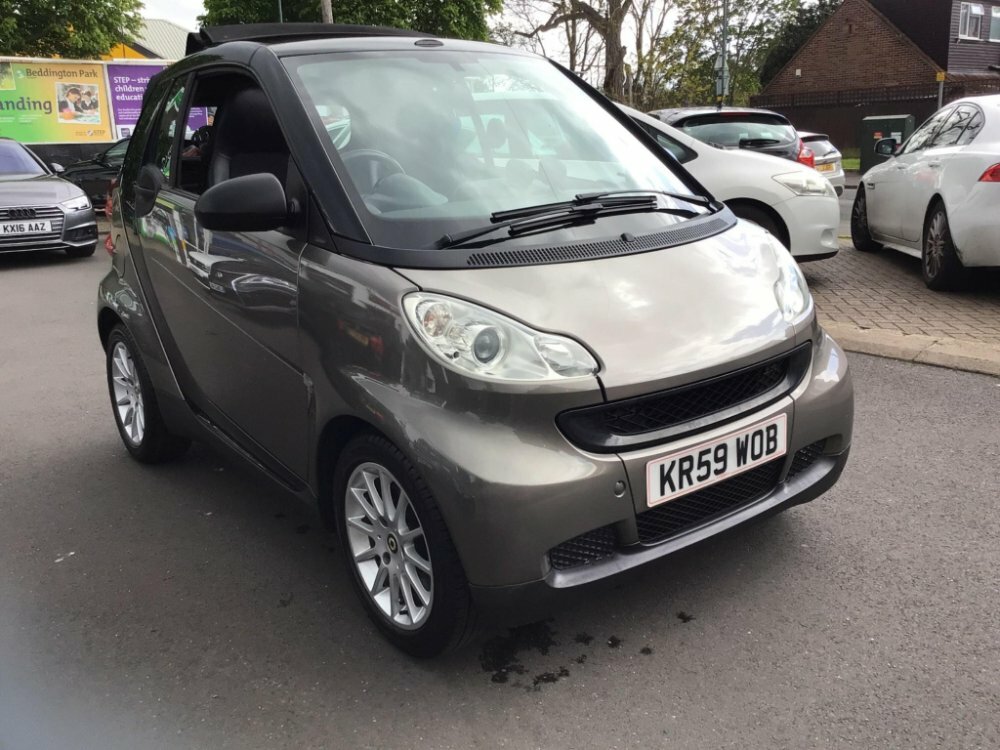 Compare Smart Fortwo Cabrio 1.0 Passion Cabriolet Softtouch Euro 5 KR59WOB Grey