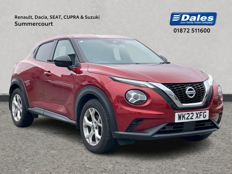 Compare Nissan Juke 1.0 Dig-t 114 N-connecta Dct WK22XFG Red