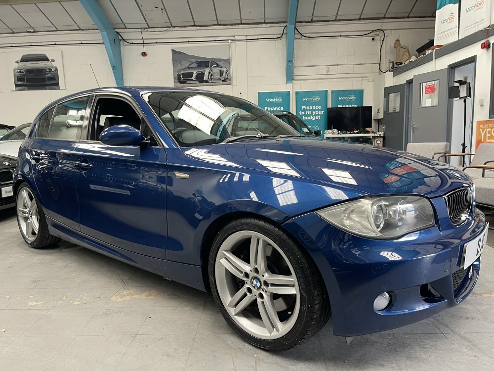 Compare BMW 1 Series 130I M Sport LN56KWW Blue