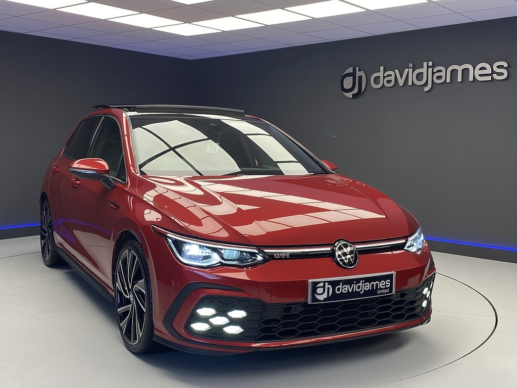 Compare Volkswagen Golf Gti Tsi Dsg EA21WXV Red