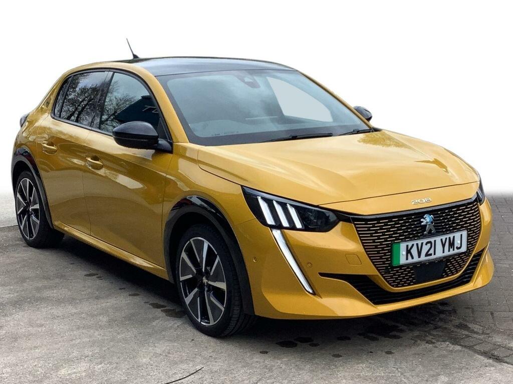 Compare Peugeot 208 Gt KV21YMJ Yellow