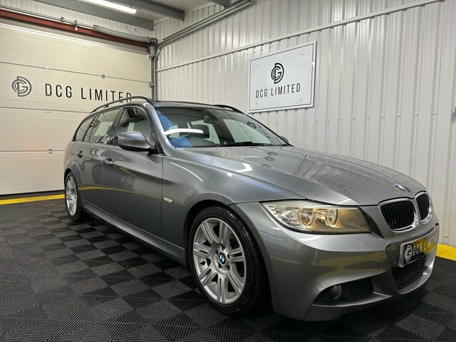 Compare BMW 3 Series 320I M Sport Touring LY10BBJ Grey