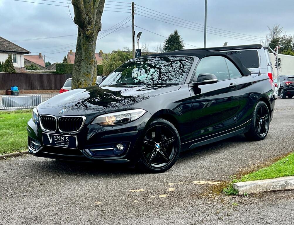 Compare BMW 2 Series Convertible 2.0 220I Sport Convertible 201666 GY66HZH Black