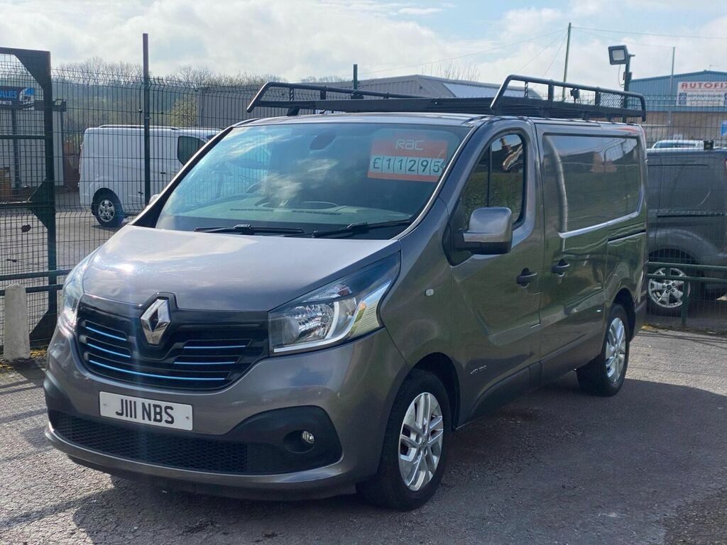 Compare Renault Trafic 1.6 Dci Energy 27 Sport Swb Standard Roof Euro 5 J111NBS Grey