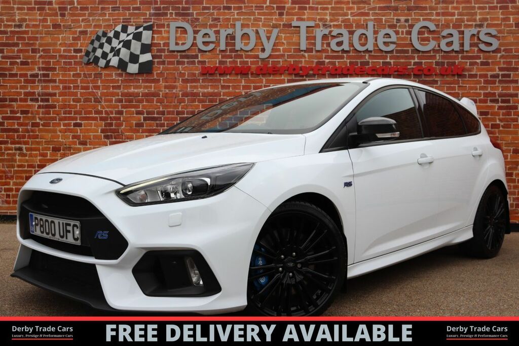 Compare Ford Focus 2.3 Rs 346 Bhp P800UFC White