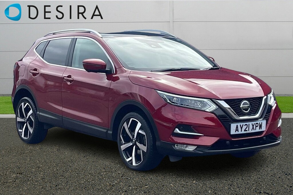 Compare Nissan Qashqai 1.3 Dig-t N-motion AY21XPW Red