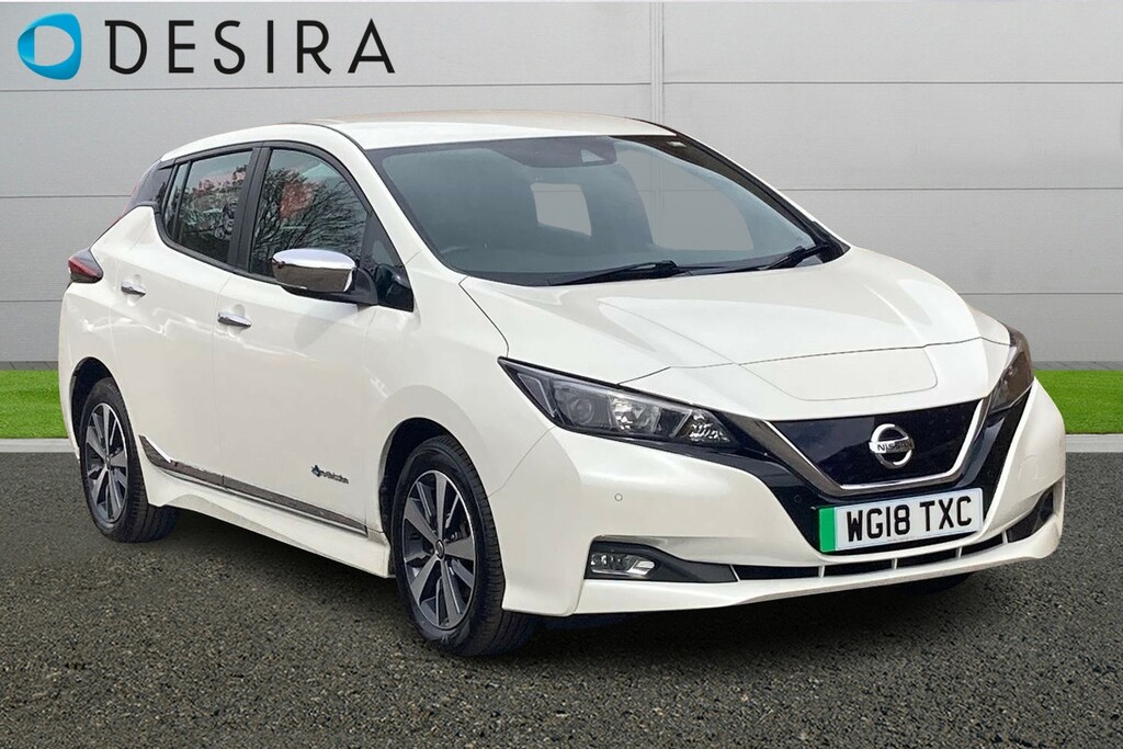 Nissan Leaf Acenta White #1
