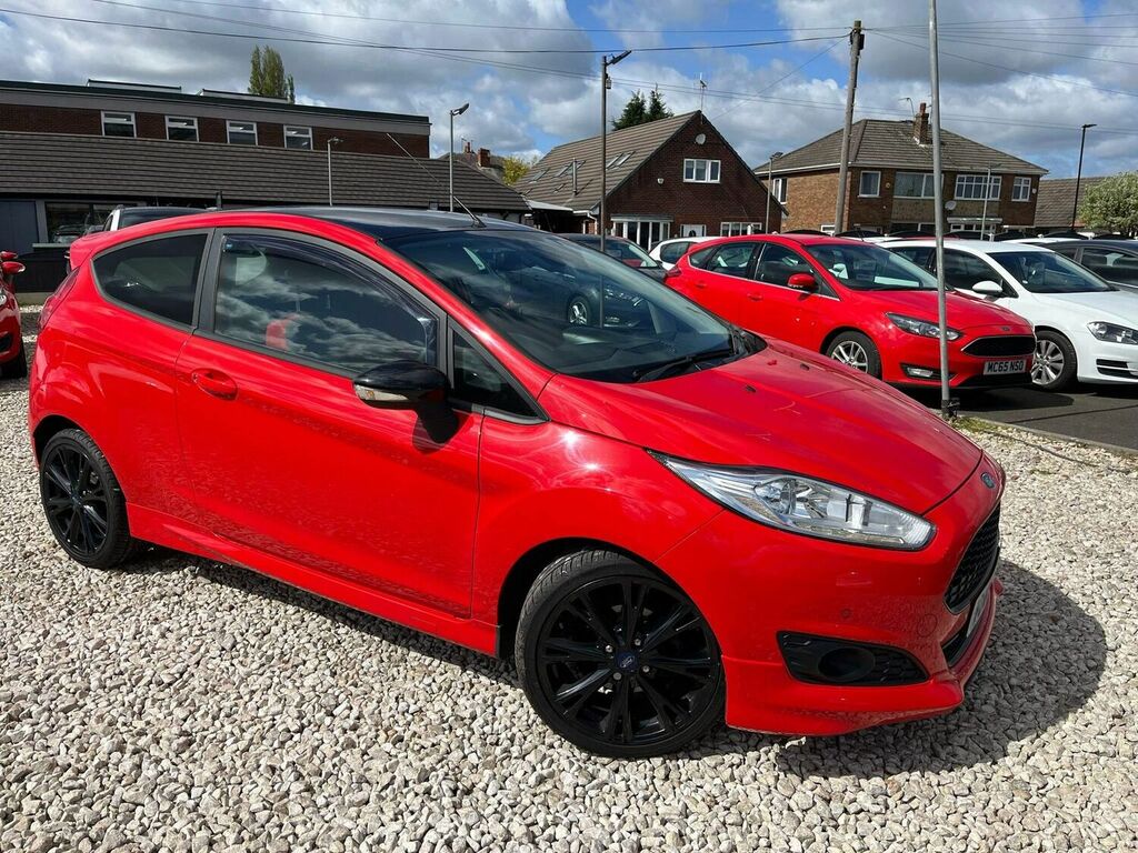 Compare Ford Fiesta Hatchback 1.0T Ecoboost Zetec S Euro 6 Ss VU65CNF Red