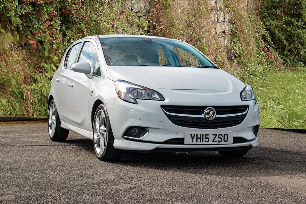 Compare Vauxhall Corsa Hatchback 1.4I Sri VX Line Euro 6 20151 YH15ZSO White