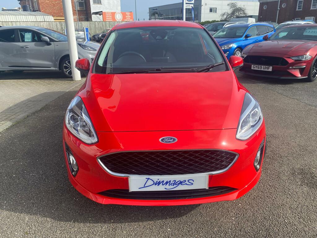 Compare Ford Fiesta Trend 1.0T 95Ps GX21NWZ Red