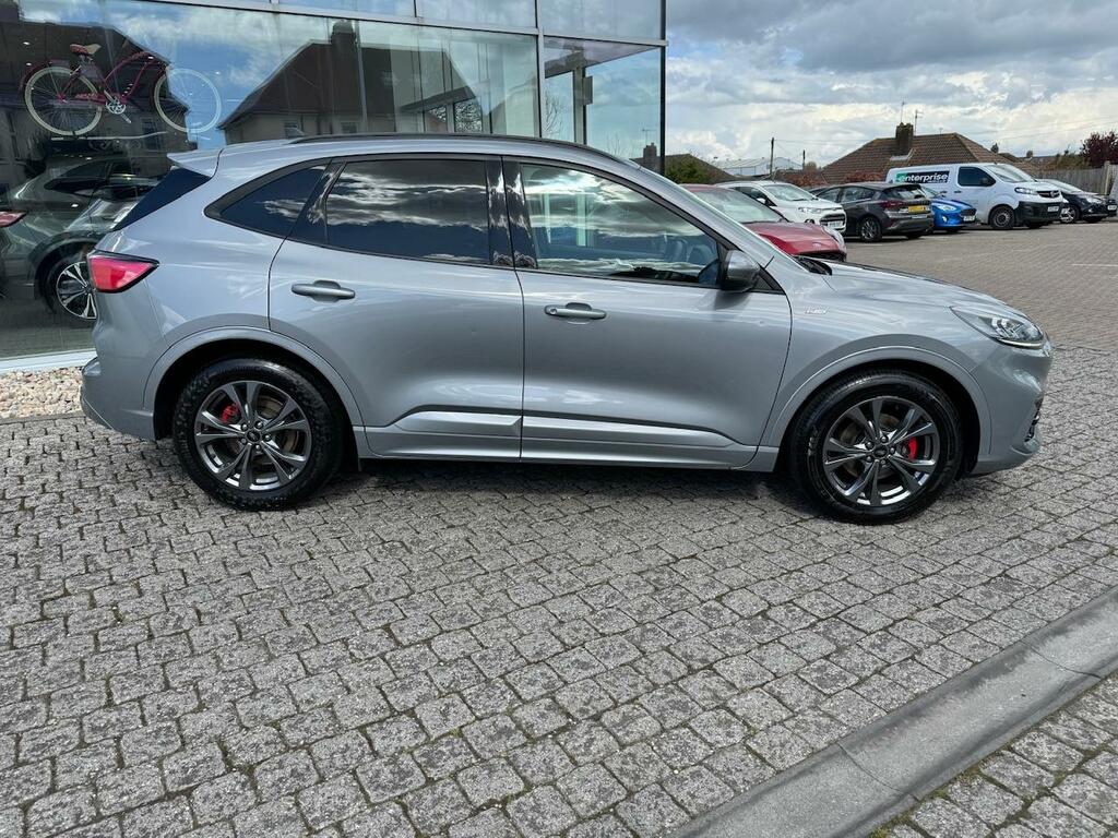 Compare Ford Kuga St-line Edition 1.5T Ecoboost 150Ps GY21ZPG Silver