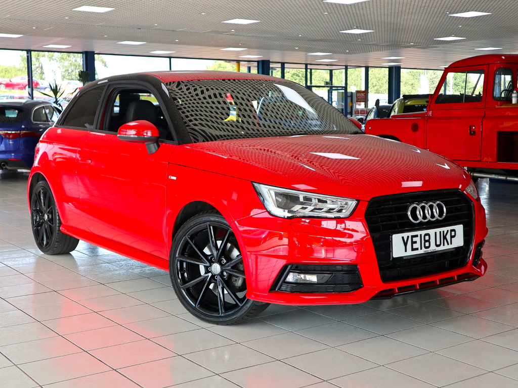 Compare Audi A1 1.4 S Line Black YE18UKP Red