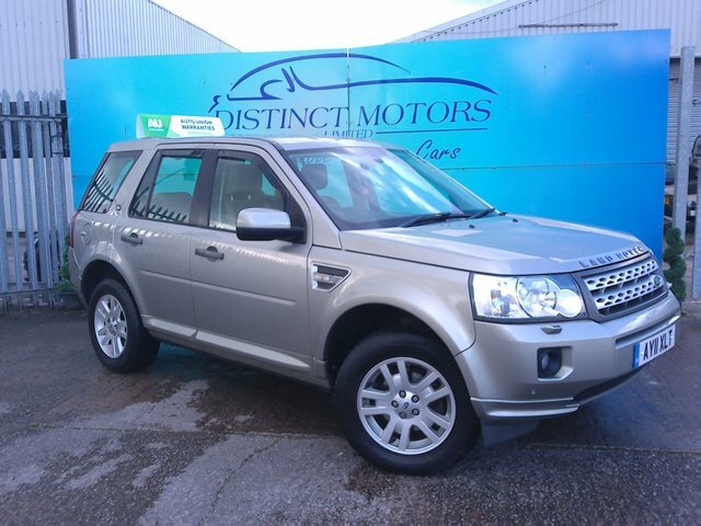 Compare Land Rover Freelander Xs AY11XLT Gold