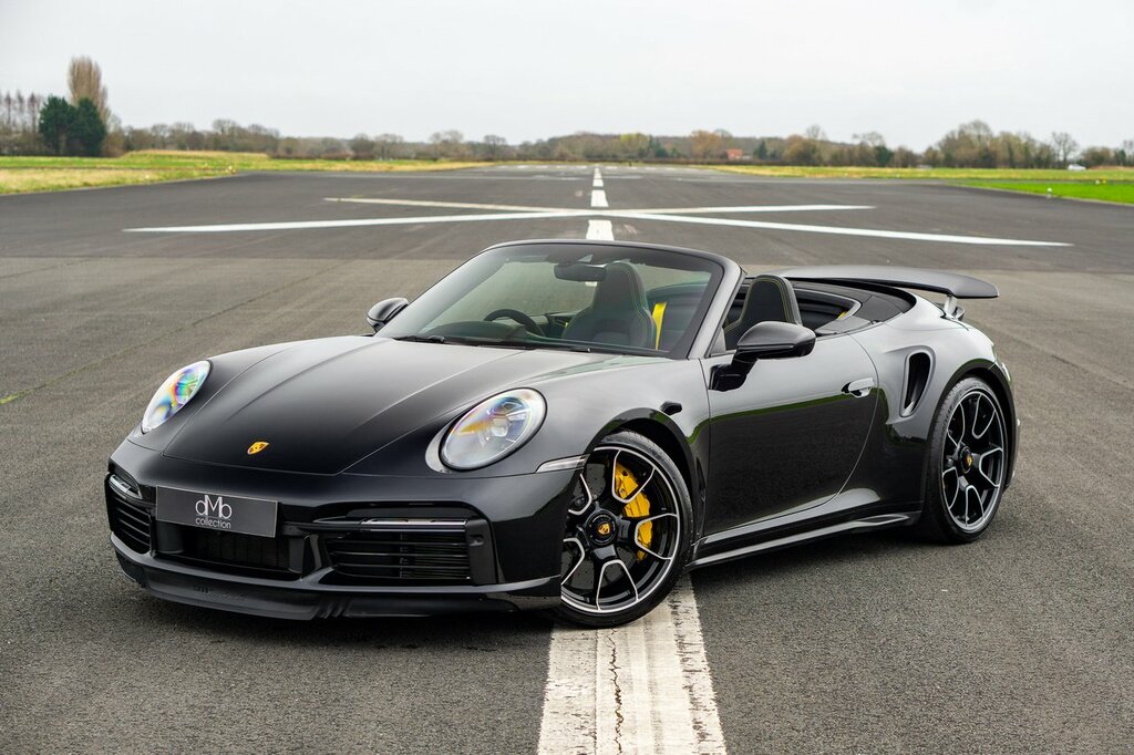 Compare Porsche 911 Amg S D19STA Black