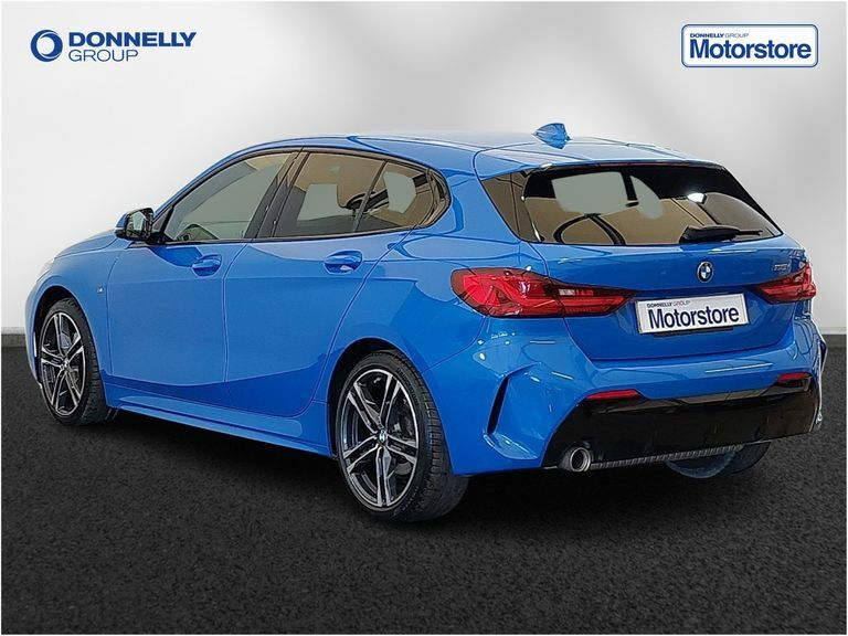 Compare BMW 1 Series 118I M Sport LR71RLZ Blue