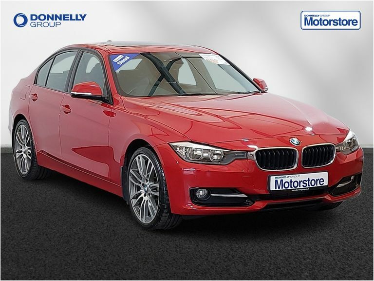 Compare BMW 3 Series 320D Xdrive Sport TFZ4054 Red