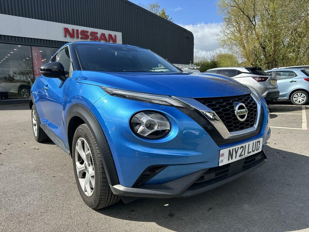 Compare Nissan Juke Dig-t N-connecta NY21LUD Blue