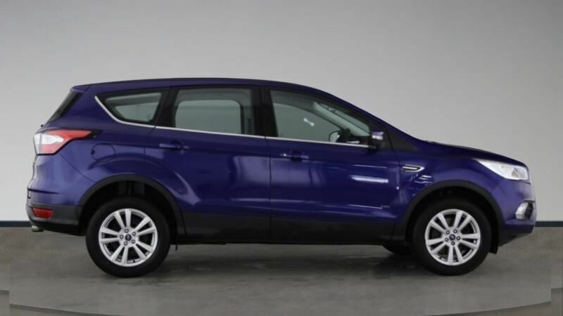 Compare Ford Kuga 4X4 1.5T Ecoboost Zetec Awd Euro 6 Ss EJ18WDW Blue