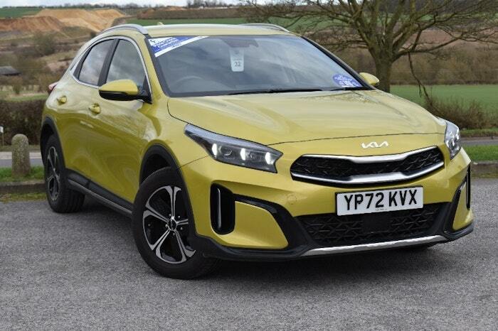 Compare Kia Xceed 1.6 Gdi 8.9Kwh 3 Suv Plug In Hybrid Dct YP72KVX 