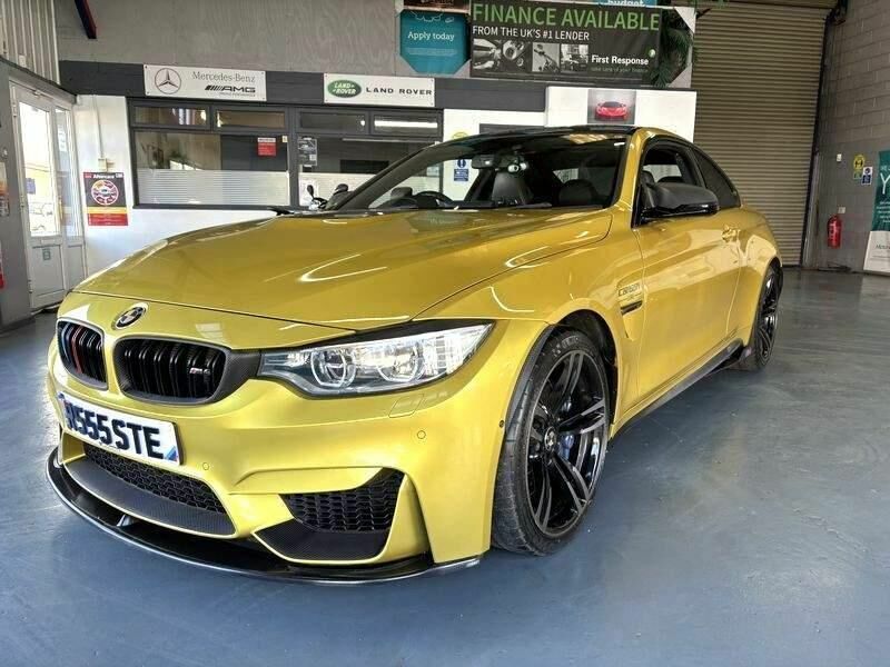 Compare BMW M4 M4 Semi-auto R555STE Yellow