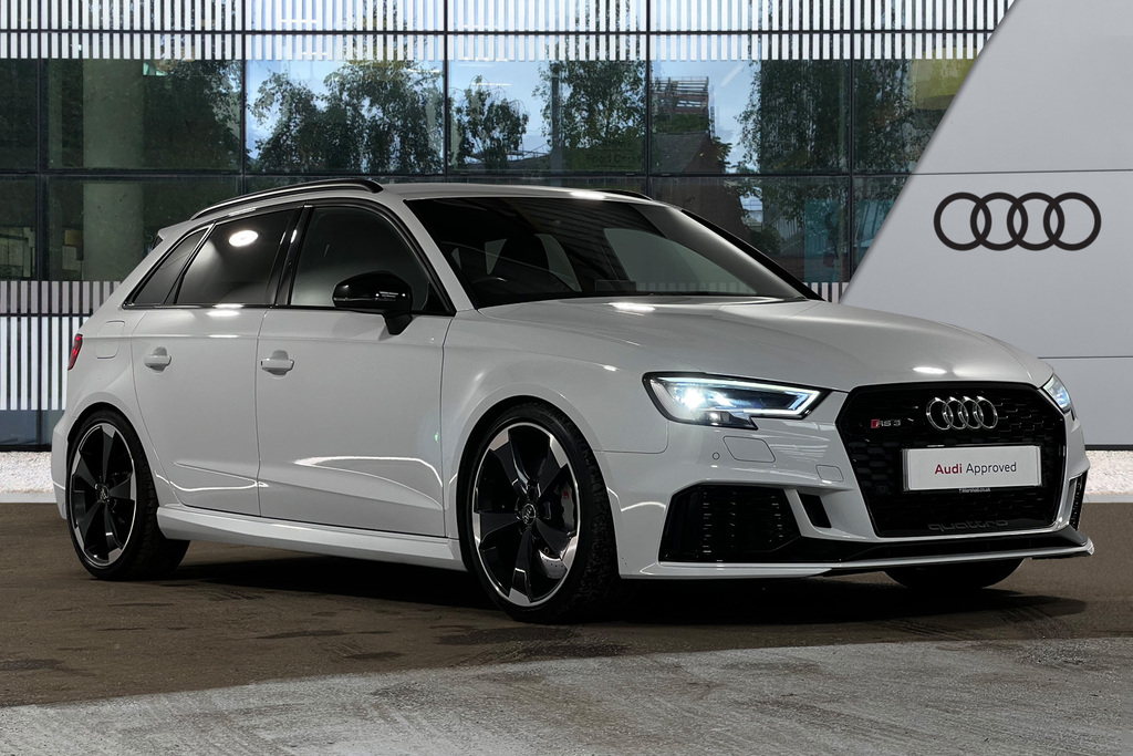 Compare Audi RS3 Rs 3 Tfsi Quattro AF18OOW White
