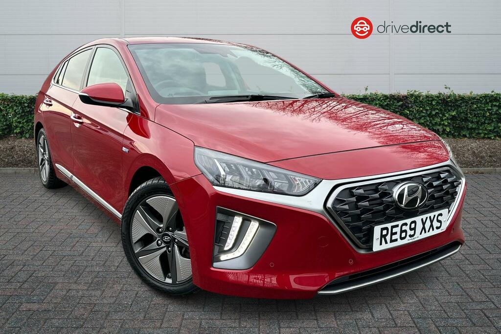 Compare Hyundai Ioniq 1.6 Gdi Hybrid Premium Se Dct Hatchback RE69XXS Red